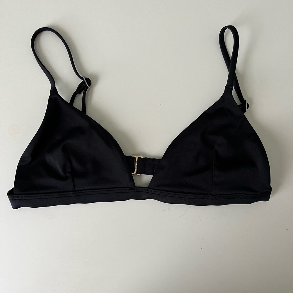 Black Hollister Triangle Top
